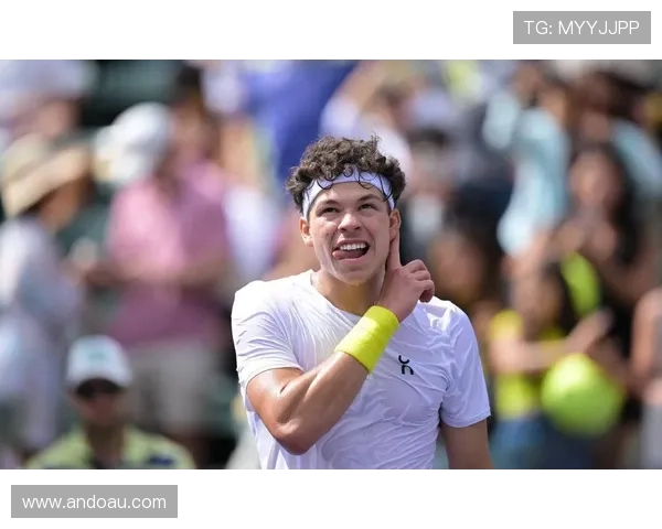 世界网球巡回赛:新星崛起与传奇球员退役交替,赛季精彩纷呈 世界网球巡回赛:新星崛起与传奇球员退役交替,赛季精彩纷呈