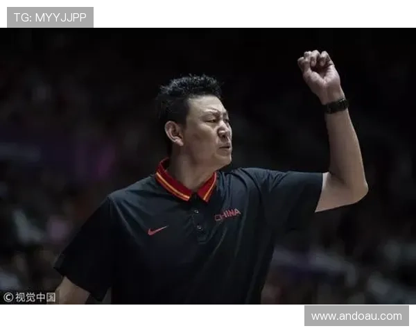 中国男篮重回世界大赛舞台 李楠带队挑战国际强敌力争突破 中国男篮重回世界大赛舞台 李楠带队挑战国际强敌力争突破