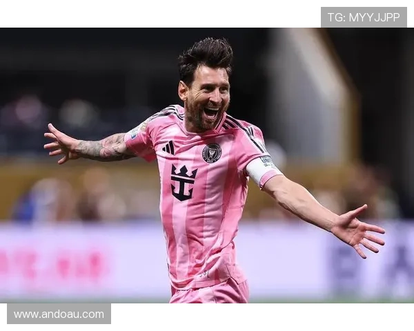 全球聚焦:梅西加盟国际迈阿密引发足坛震动 球迷热议新赛季前景 全球聚焦:梅西加盟国际迈阿密引发足坛震动 球迷热议新赛季前景