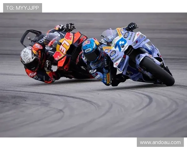 摩托车大奖赛赛场风云再起顶尖车手激战年度全球焦点赛事巅峰对决